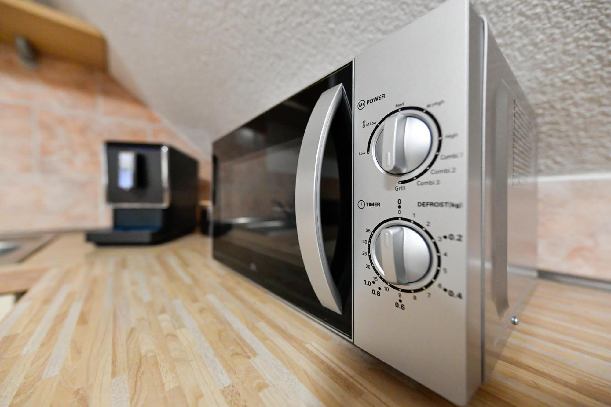 Grosses Spree Apartment, 3 Schlafzimmer Bis 10 Personen, 4X Kfz Parkplatz, Terrasse, Waschtrockner, Wlan, Netflix Котбус Екстер'єр фото